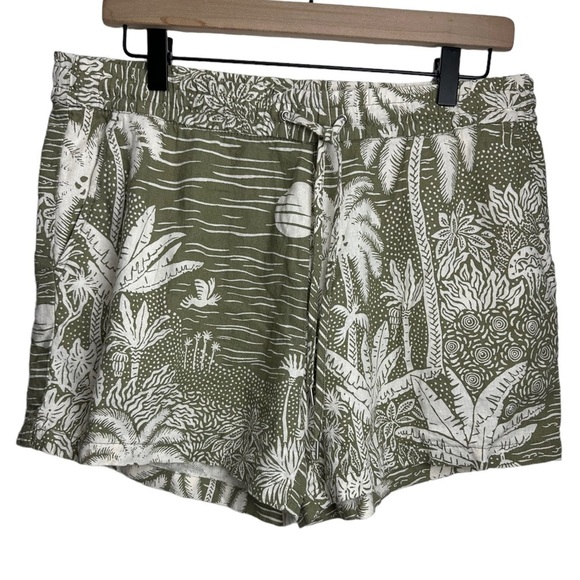 Desmond & Dempsey x H&M Linen Tropical Print Shorts Olive Green Sz 8 Womens - Picture 1 of 6